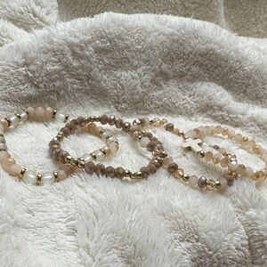 Beaded Bracelets Pretty Pink & Peachy Gold Mauve Set of 4 with Cross Charm NWOT